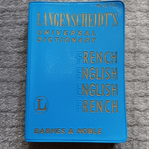 60s Vintage Mini French English Universal Pocket Dictionary, Barnes & Noble Book - Picture 2 of 10